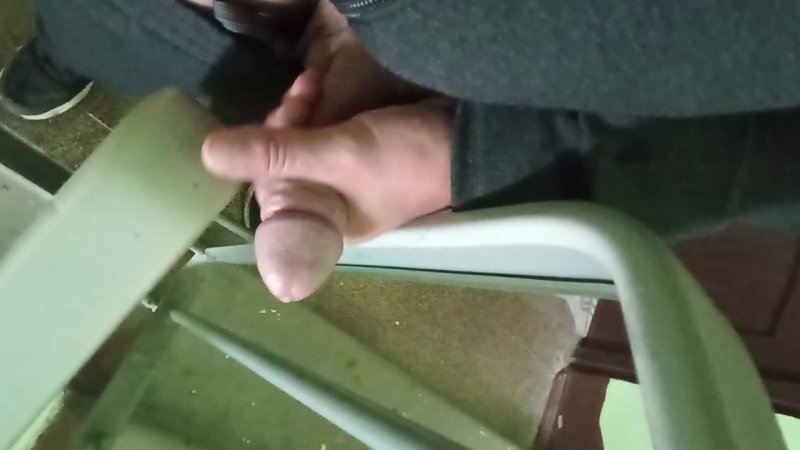 amateur pee videos