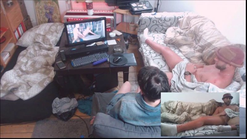 gay men piss pants / xiomaralatin — exclusive piss video (11:06)